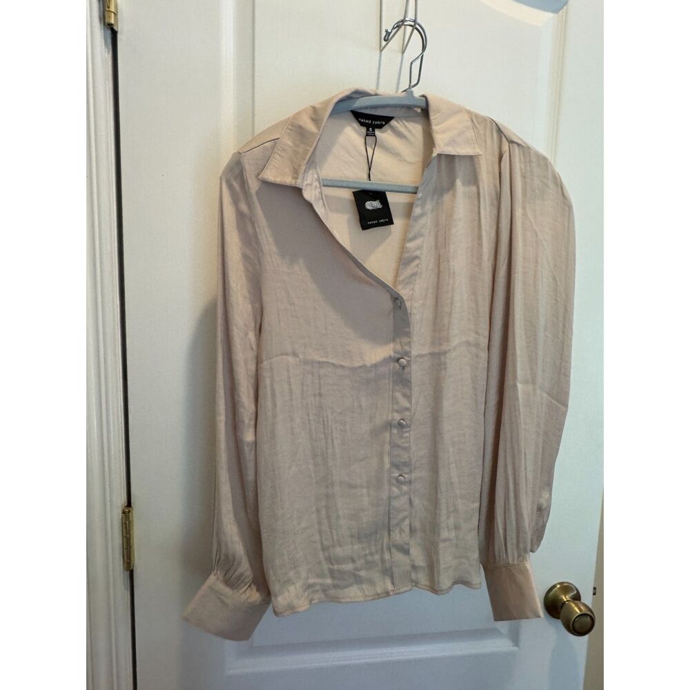 Naked Zebra NWT Beige Long Sleeve Button Down Blouse - Size Small